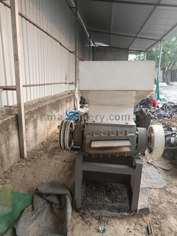 Plastic Scrap Grinder Machine 