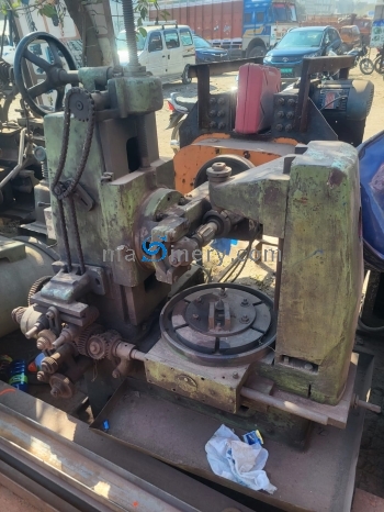 Gear Hobbing Machine